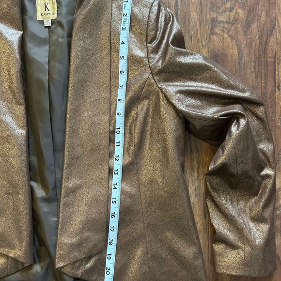 Kasper Women's Shimmering Gold Blazer - Picture 5 of 7